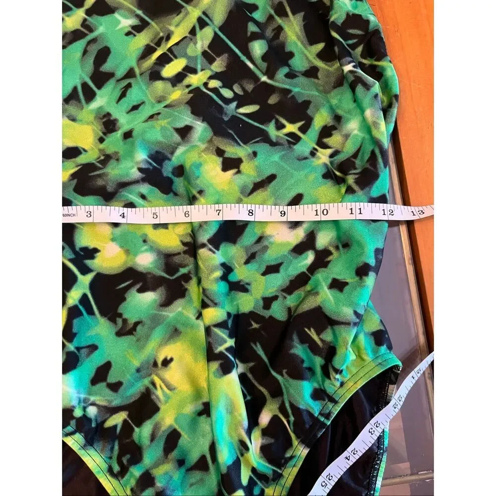 Speedo Kids Shatter Skin Print Super Pro Back One Piece Swimsuit Green Size 14